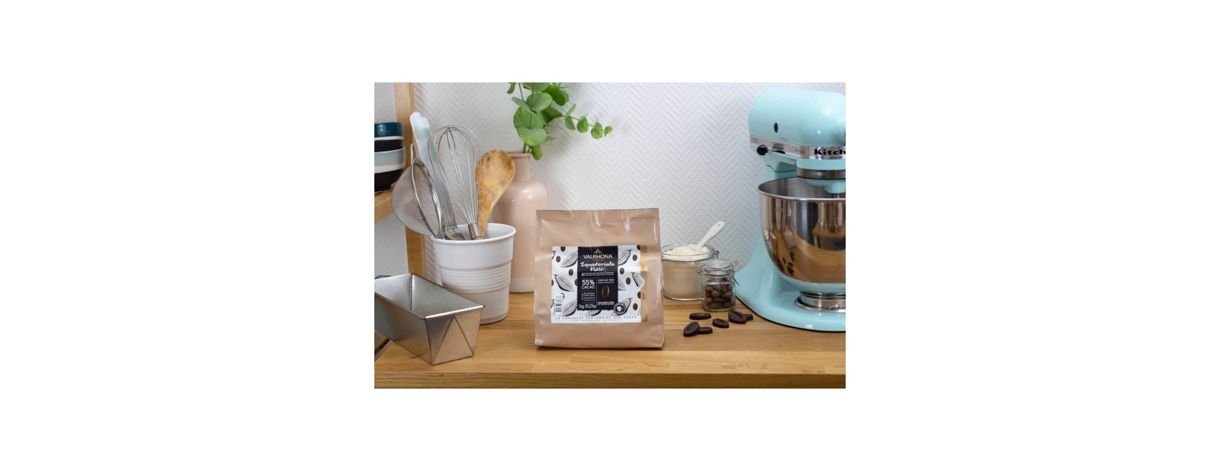 Chocolat noir à pâtisser Equatoriale Noir 55% 1 kg - Valrhona