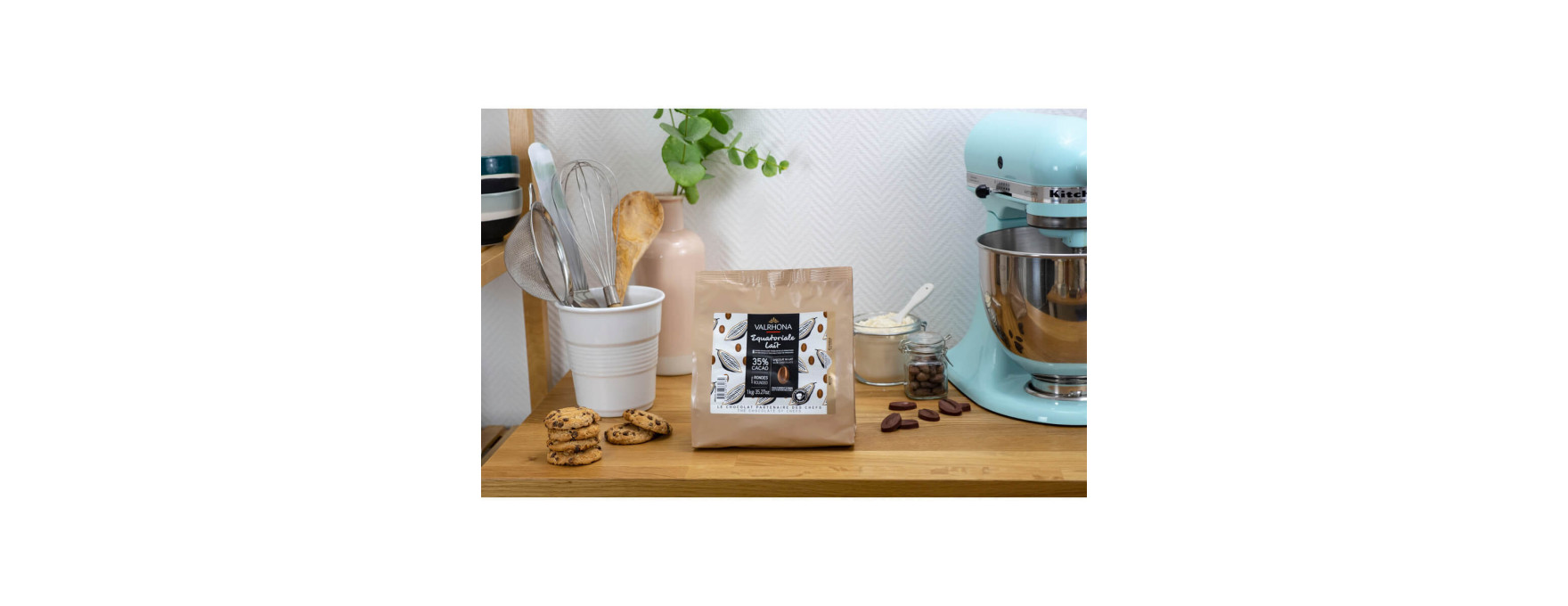 Chocolat au lait à pâtisser Equatoriale Lait 35% 1 kg - Valrhona