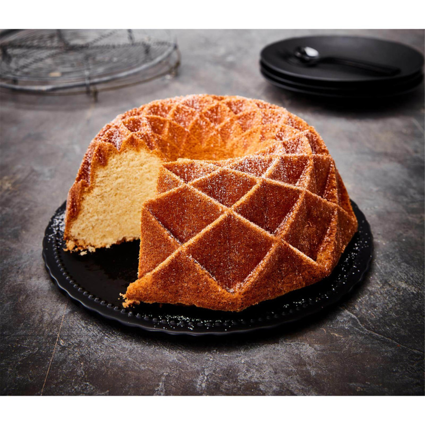 Moule bundt cake : Contoura Geo Pandora en fonte d´aluminium