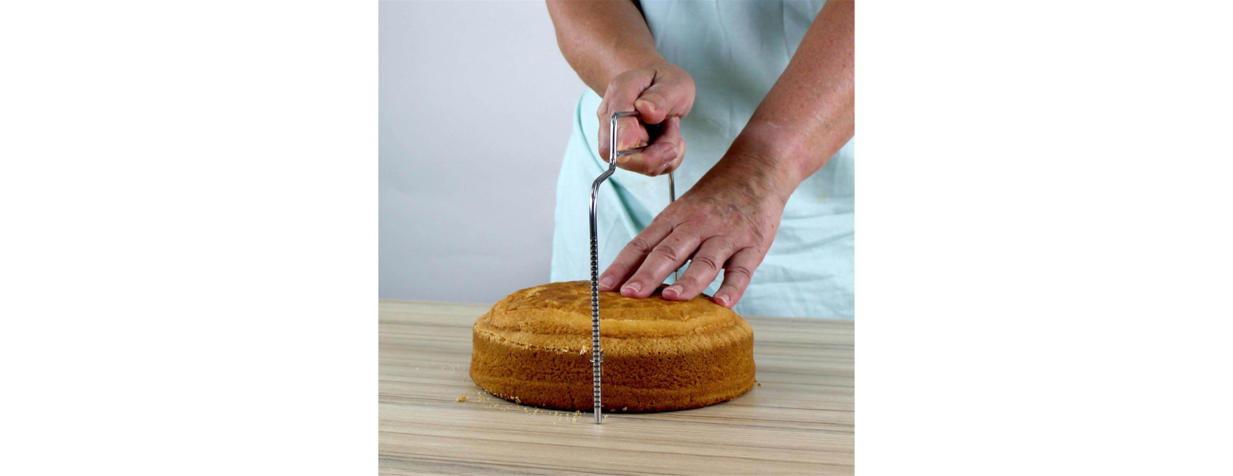 Fil à génoise en inox : idéal pour découper vos gâteaux hauts