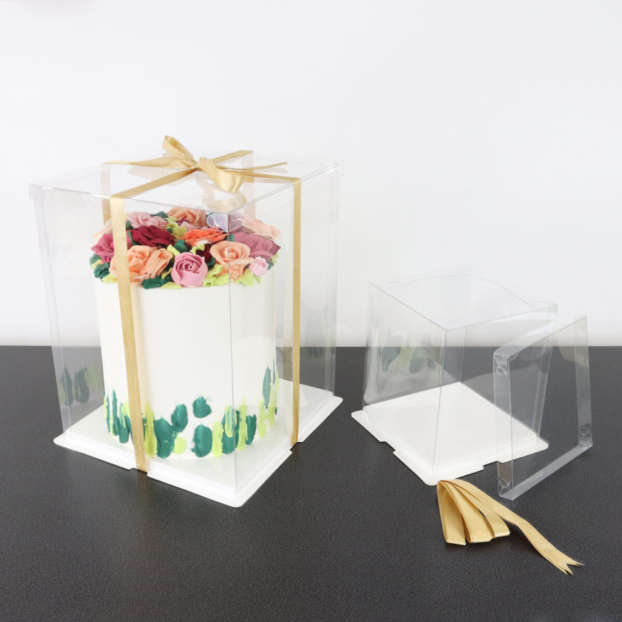 Boîte à gâteaux vitrine Crystal avec ruban doré : 25x25x33cm