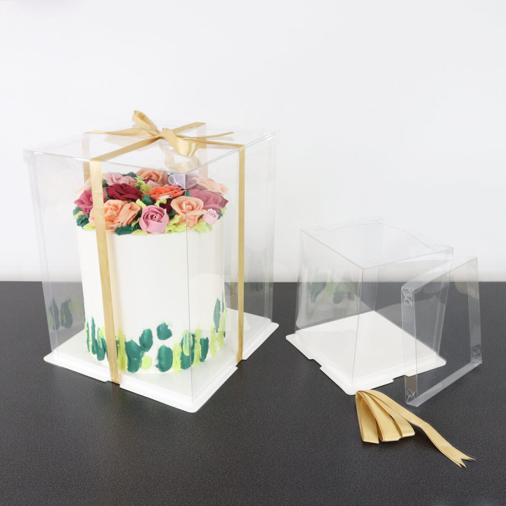Boîte à gâteaux vitrine Crystal avec ruban doré : 25x25x33cm