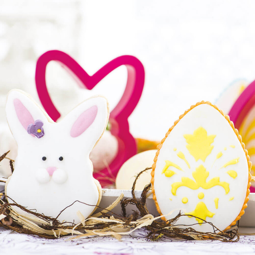 Lot de 2 emporte-pièces en plastique lapin et œuf Pâques - Decora