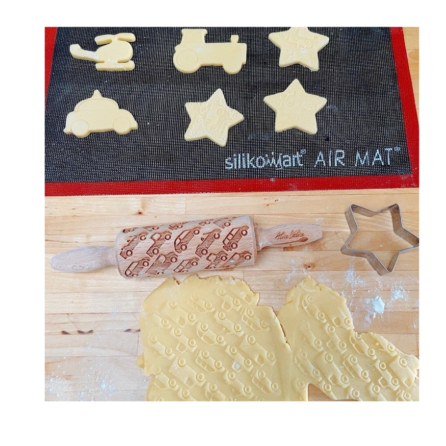 Tapis de cuisson ajourée en silicone noir et rouge Air mat - Silikomart