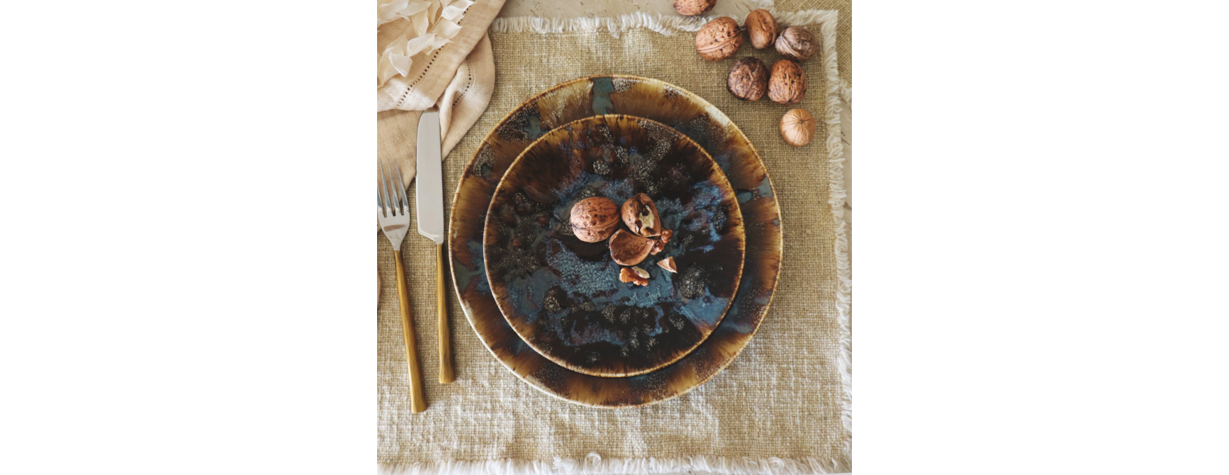 Assiette plate 27 cm en porcelaine marron Volcano - Novastyl