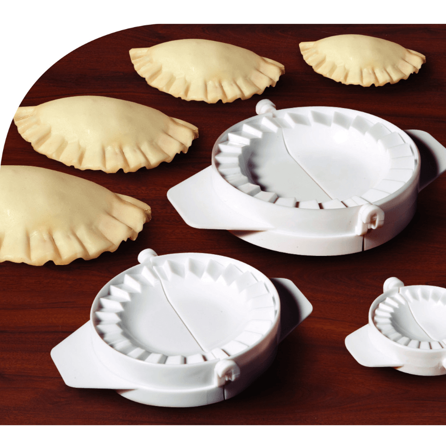 Lot de 4 moules à chaussons en plastique blanc 6, 8, 10 et 1