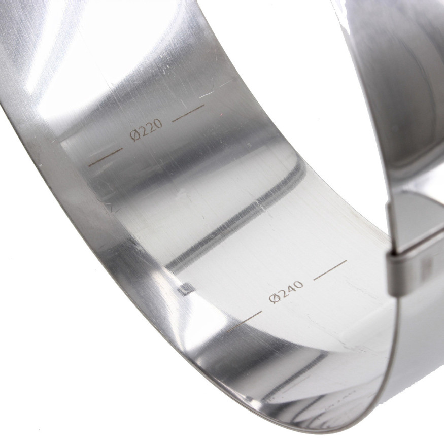 Cercle à pâtisserie extensible en inox de 16 à 28 cm, de 6 à