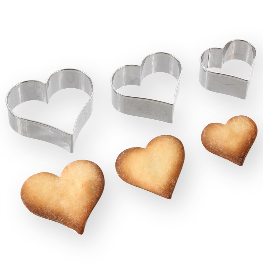 Set de 3 emporte-pièces coeur en inox 4, 5.5 et 6.5 cm - Ali