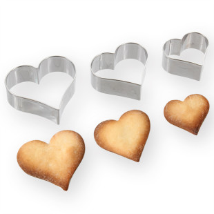 Set de 3 emporte-pièces coeur en inox 4, 5.5 et 6.5 cm - Ali