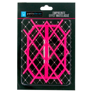 Embosseur empreinte effet matelassé 8,5 x 12 cm - Patisdecor Embosseur empreinte effet matelassé 8,5 x 12 cm - Patisdecor