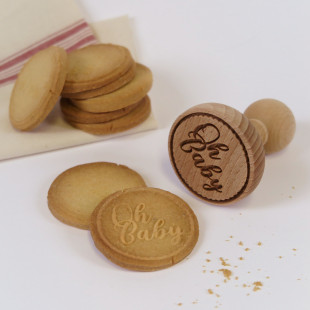 Tampon à biscuits en bois baby shower et naissance : Oh Baby Tampon à biscuits en bois baby shower et naissance : Oh Baby