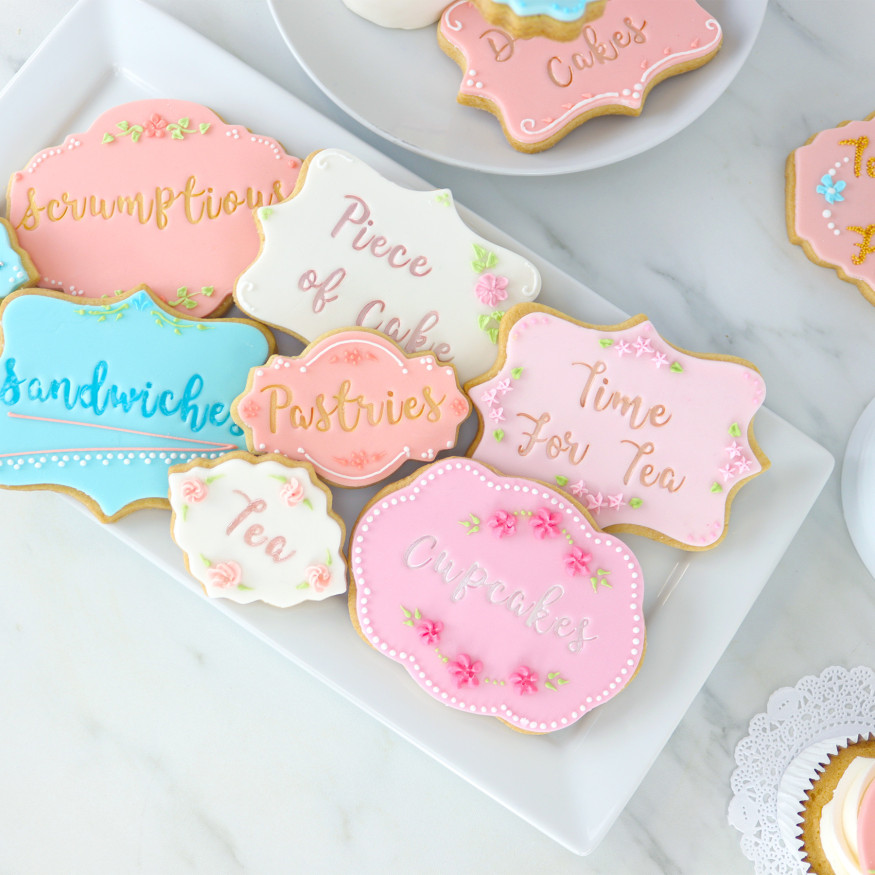 66 emporte-pièces en plastique pour cake design : lettres, c