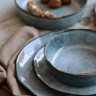 Lot 6 Assiettes plates 27,5 cm Aronal en grès bleu - Ogo liv