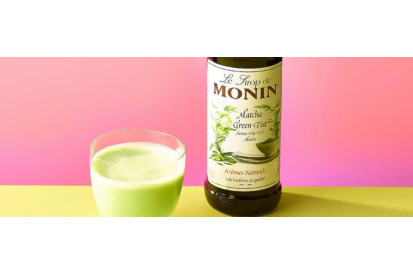 Iced Matcha Latte Iced Matcha Latte