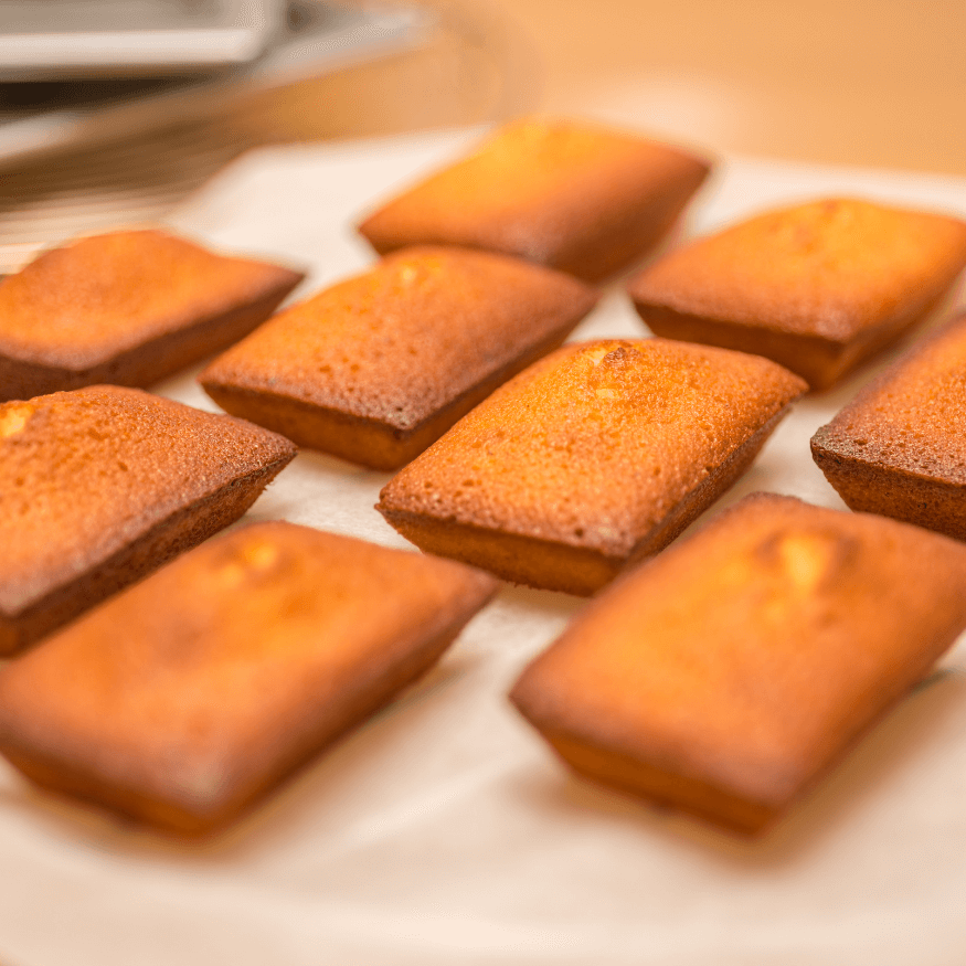 Moule 6 financiers métal anti adhérent - Alice Délice