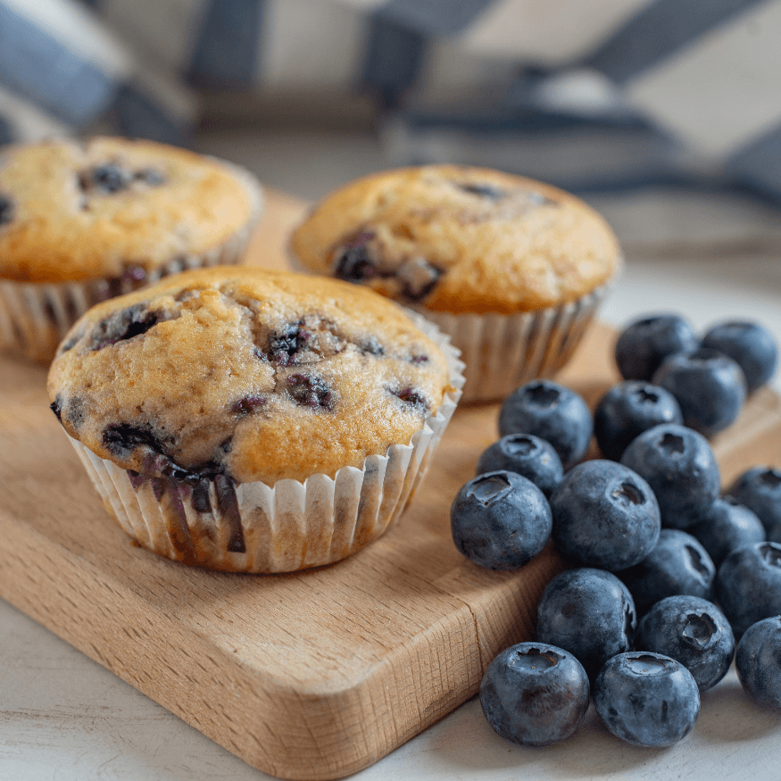Moule 12 muffins en métal anti adhérent - Alice Délice