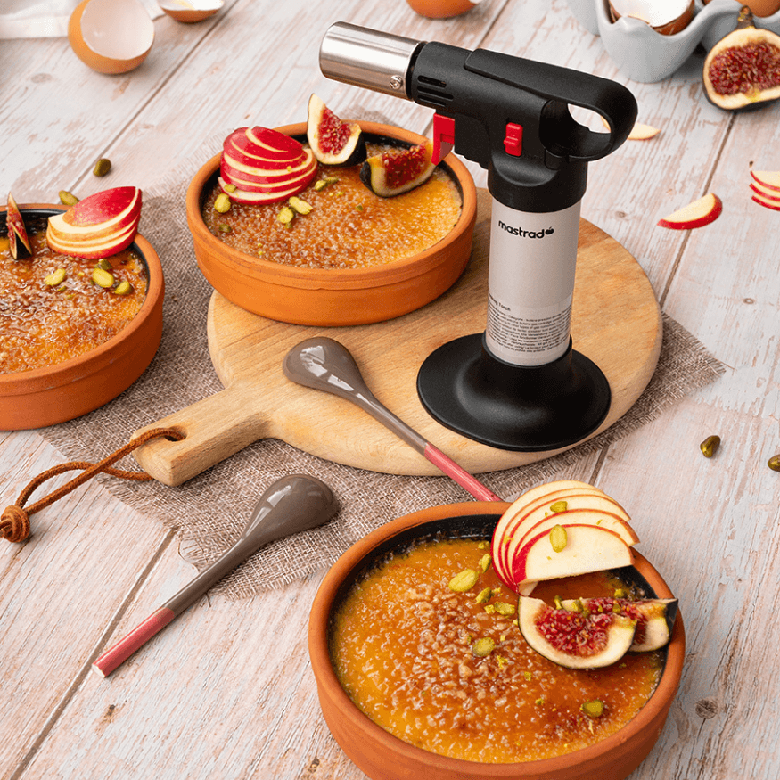 Coffret crèmes brûlées : 1 chalumeau et 4 ramequins en terre