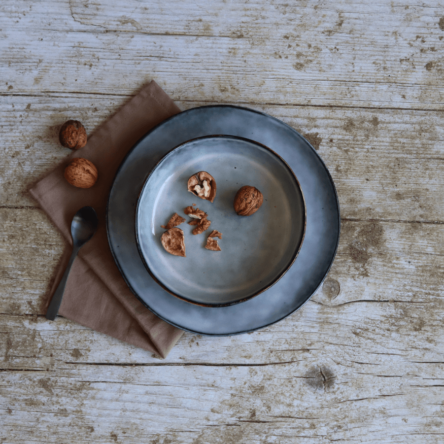 Assiette coupe 20 cm Aronal en grès bleu - Ogo living