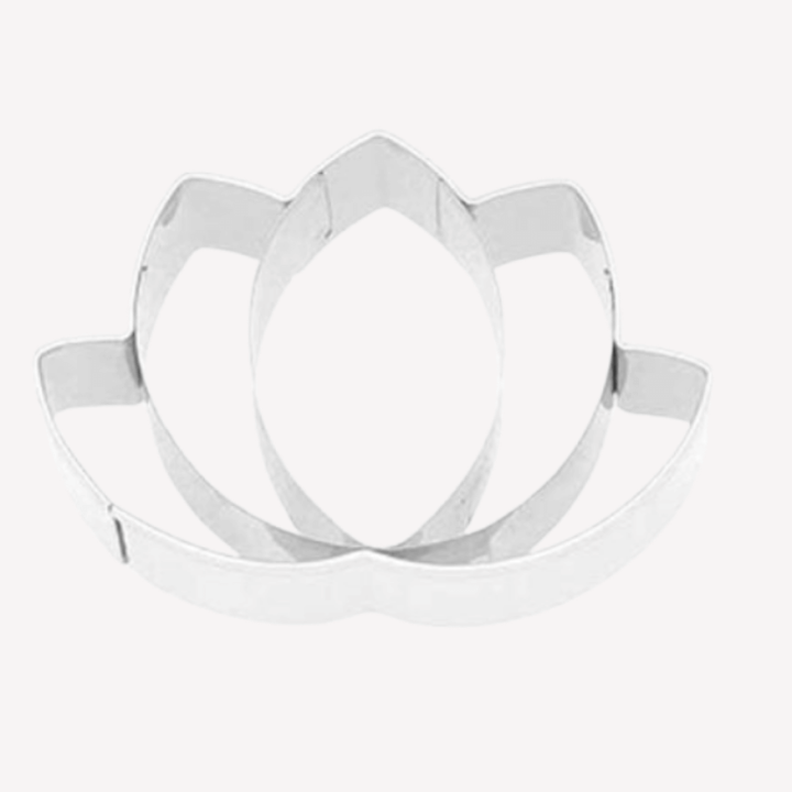 Emporte-pice en inox fleur de lotus 6 cm - Birkmann