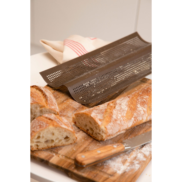 Plaque à 2 baguettes perforées en métal anti adhérent 38 x 1