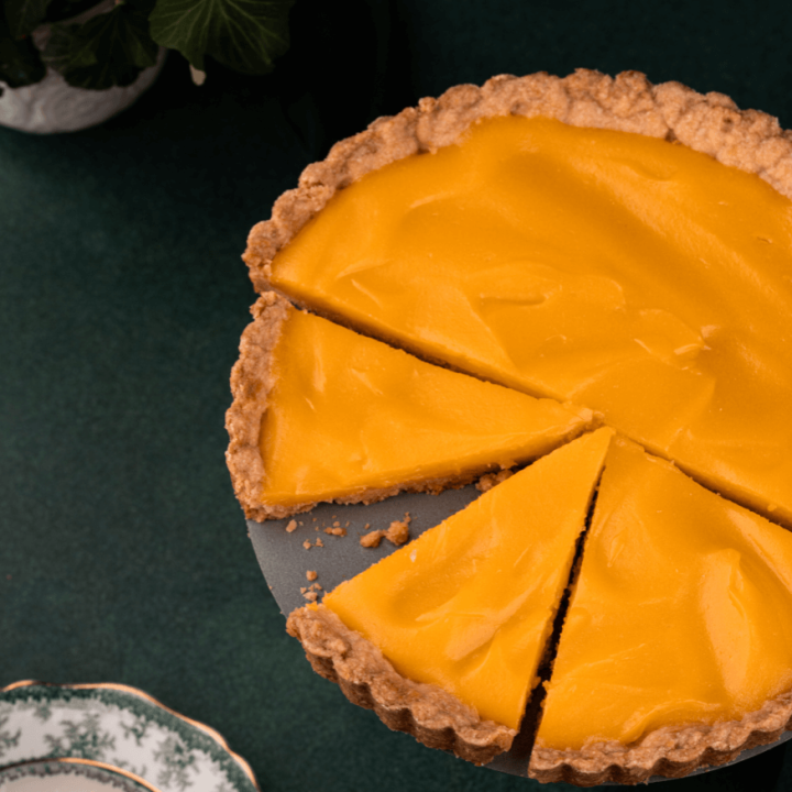 Moule à tarte avec fond fixe en métal anti-adhérent 28  cm -