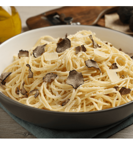 Pâtes fraiches à l'huile et brisures de truffe